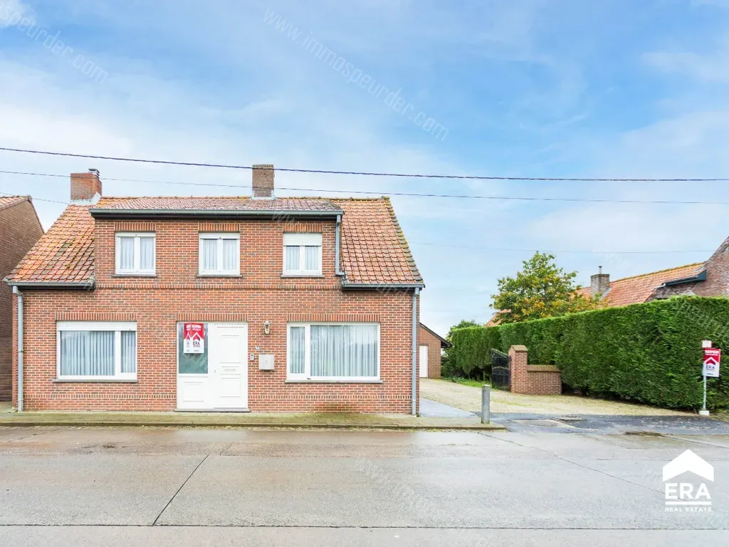 Huis in Langemark-Poelkapelle - 1417303 - Stadensteenweg 54, 8920 Langemark-Poelkapelle