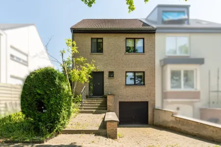 Huis Te Koop Meise