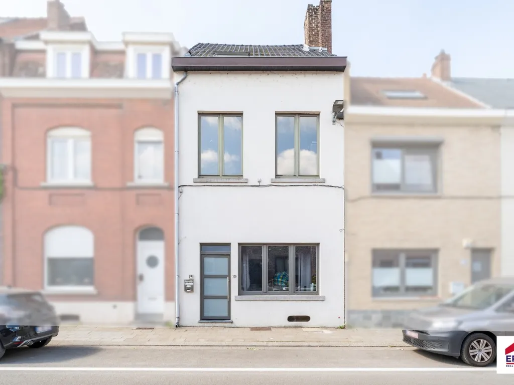 Hoofdfoto Huis in Halle