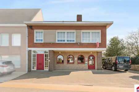 Huis Te Koop Oostrozebeke