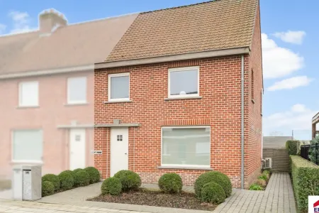 Huis Gearchiveerd Oostrozebeke