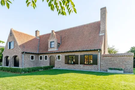 Huis Te Koop Oostrozebeke
