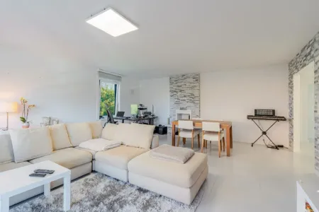 Huis Te Koop Meise