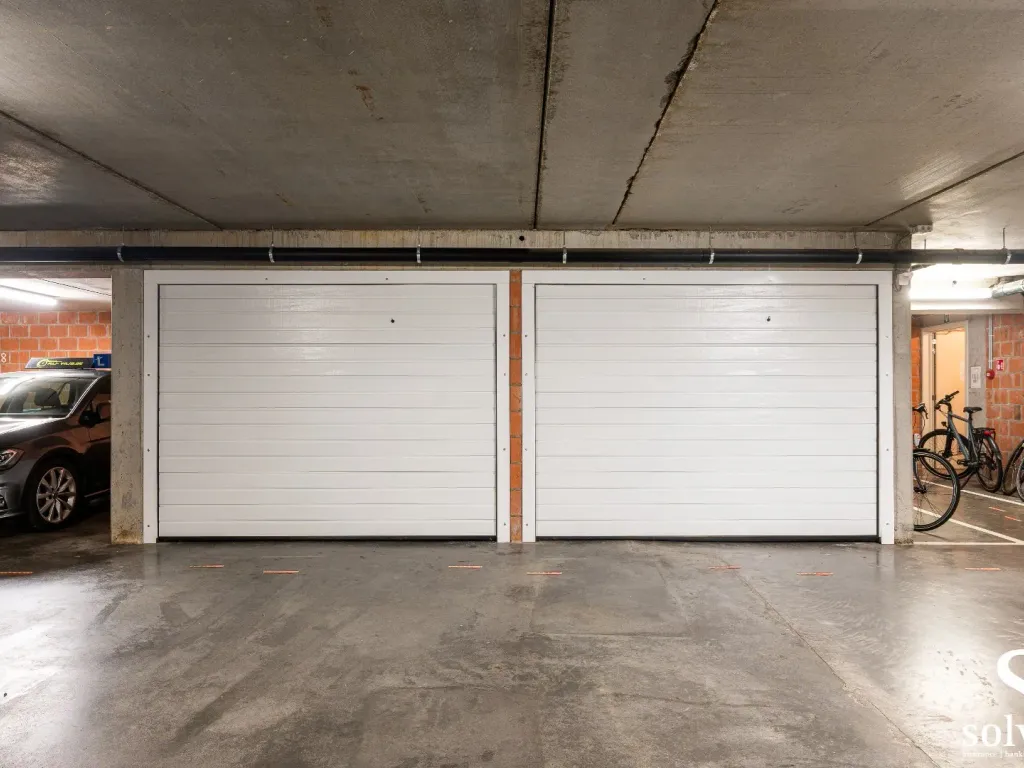Garage in Eeklo - 7680660 - Stationsstraat 25, 9900 Eeklo