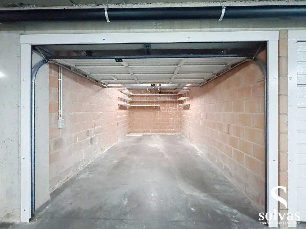 Garage in Eeklo - 7680660 - Stationsstraat 25, 9900 Eeklo