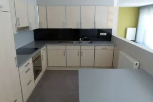  Verhuurd Halen