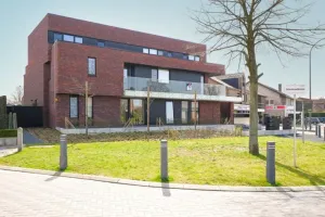  Verhuurd Kermt