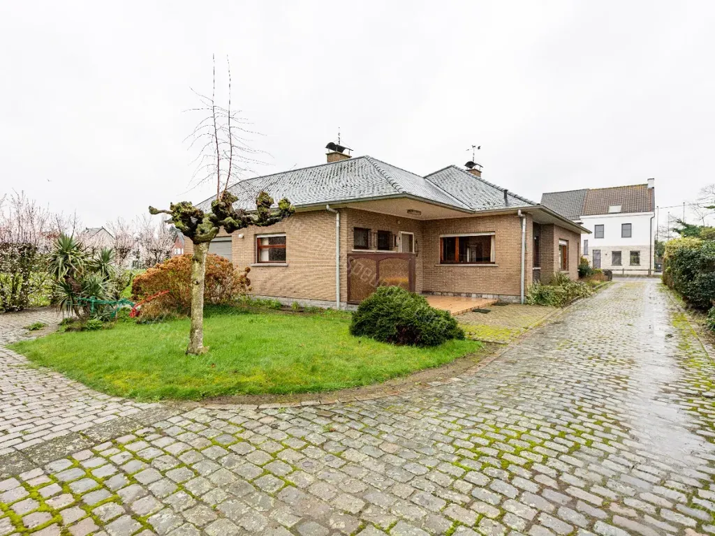 Huis in Zelzate - 1383717 - Kasteelstraat 90, 9060 Zelzate