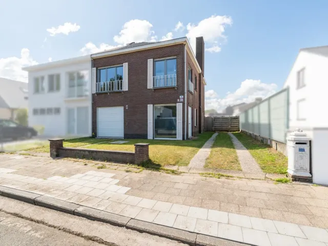 Huis in Eeklo - Raverschootstraat 271, 9900