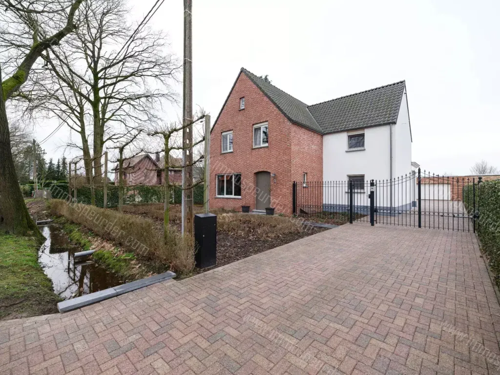 Huis in Poppel - 1377416 - Tilburgseweg 173, 2382 Poppel