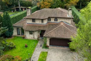 Huis Te Koop Schoten