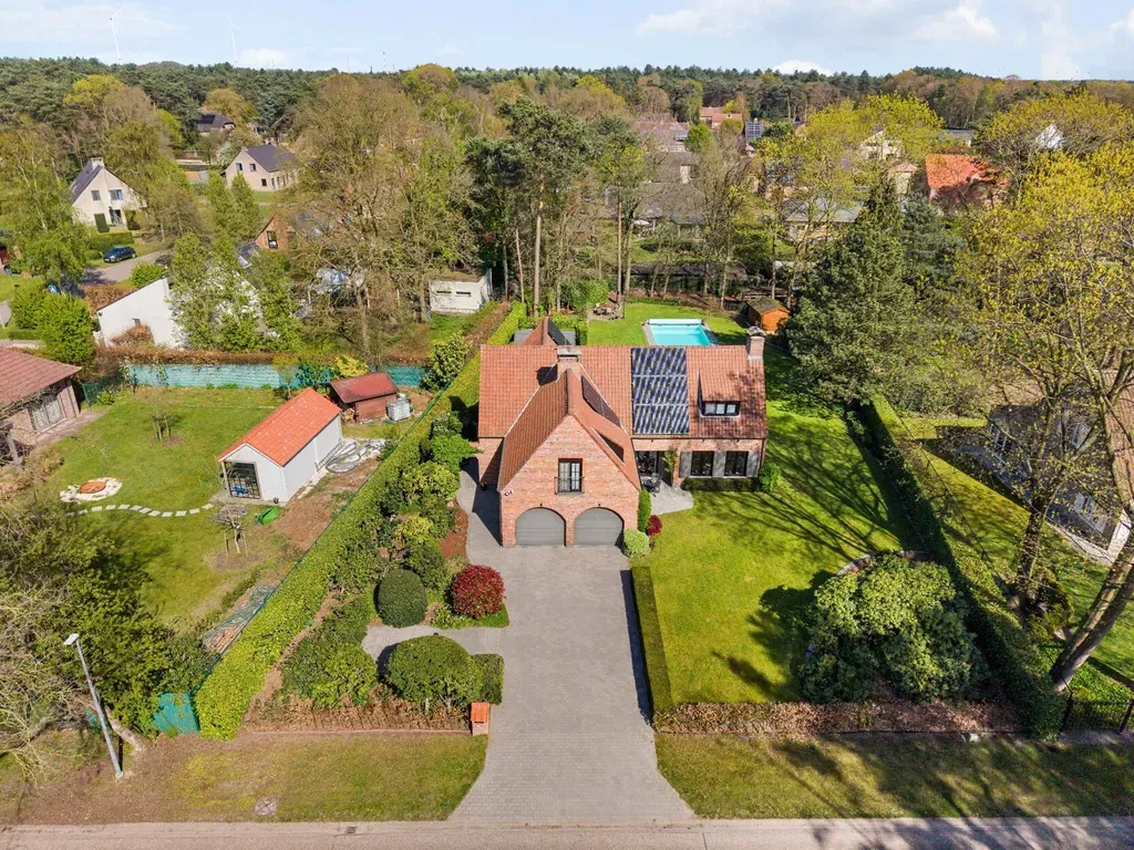 Huis in Beerse - 7667494 - den Abt 114, 2340 Beerse