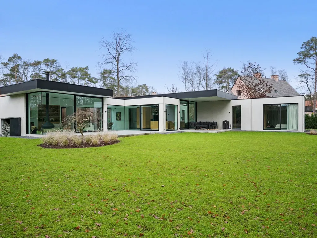 Hoofdfoto Villa in Schoten
