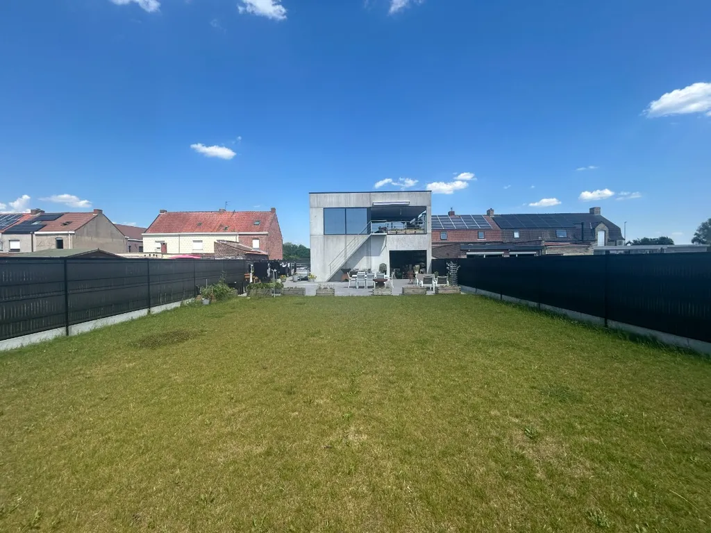 Hoofdfoto Handelspand in Komen