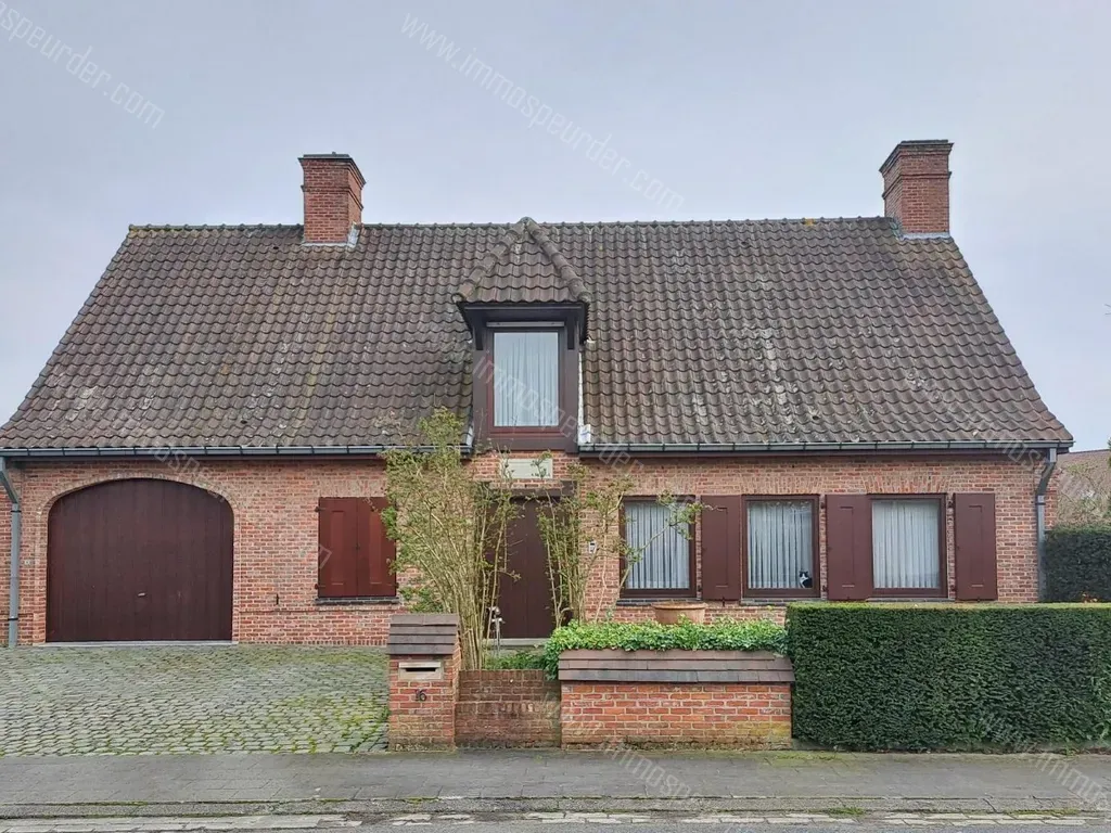 Huis in Harelbeke - 1404162 - Notelaarslaan 16, 8530 Harelbeke