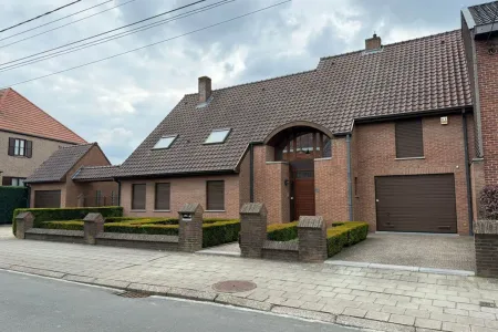 Huis Te Huur Dour