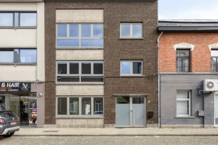 Handelspand Te Huur Geel