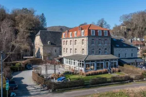 Huis Te Koop Annevoie-Rouillon