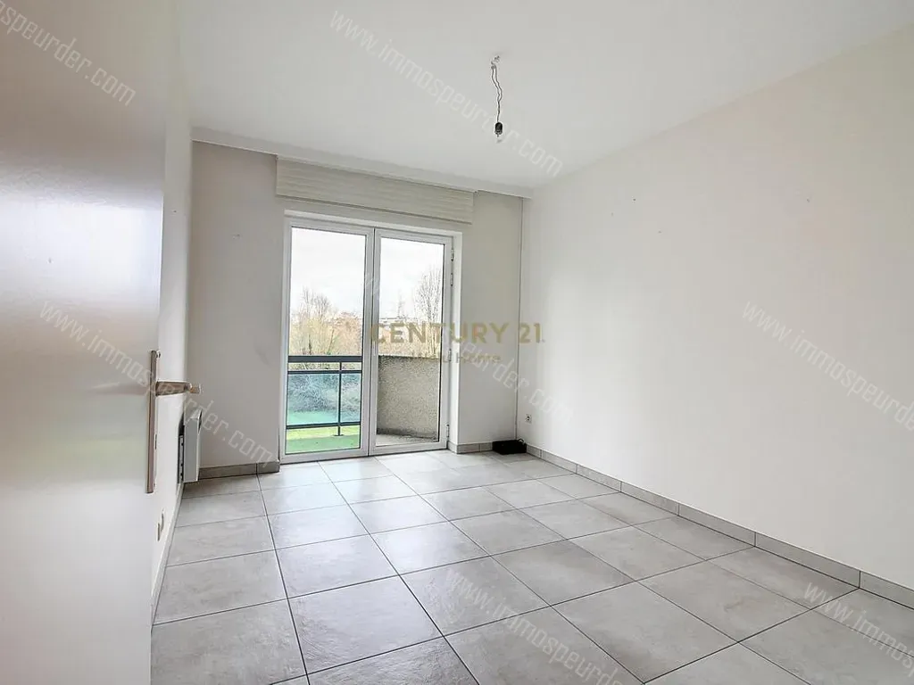 Appartement in Molenbeek-saint-jean - 1122961 - Boulevard Louis Mettewie 260, 1080 Molenbeek-Saint-Jean