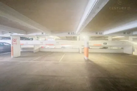 Garage Te Koop Saint-Gilles