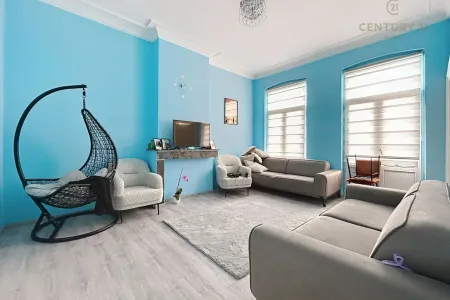 Appartement Te Koop Schaerbeek