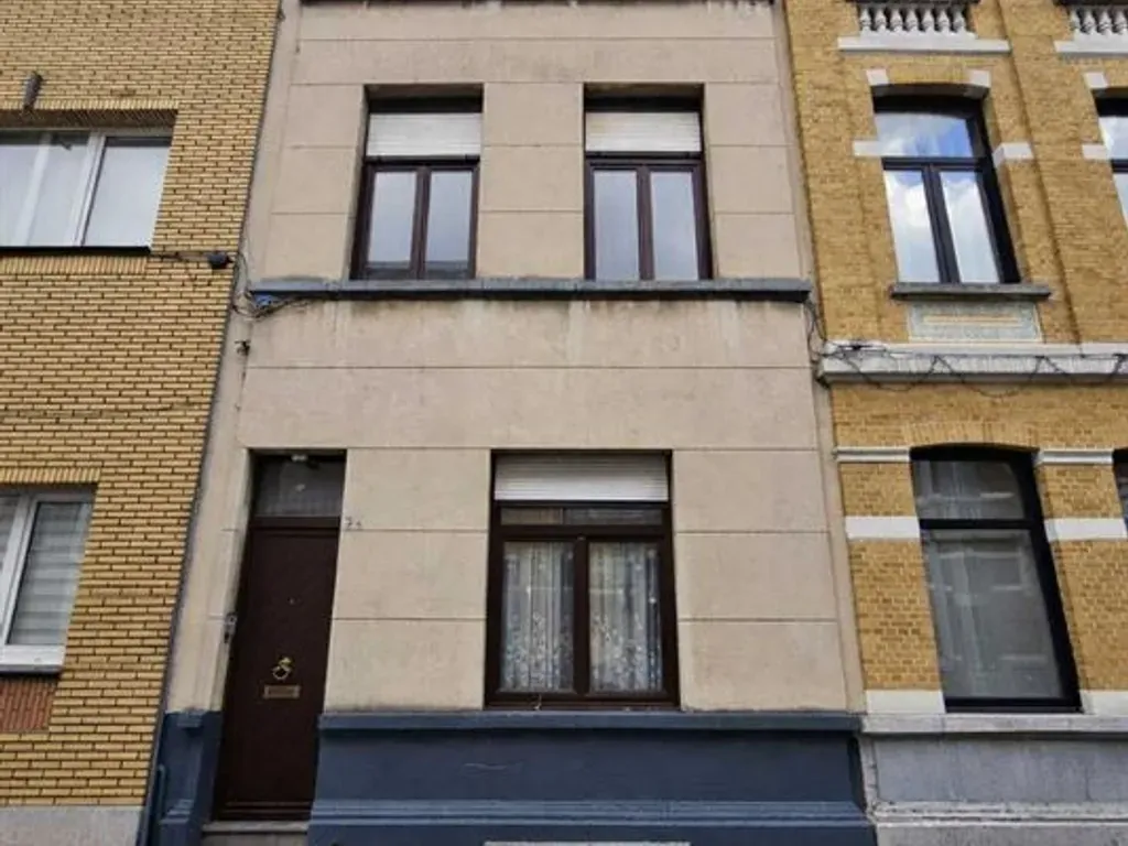 Huis in Berchem - 7684037 - Daenenstraat 24, 2600 Berchem