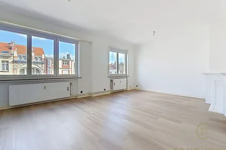 Appartement Te Koop Schaerbeek