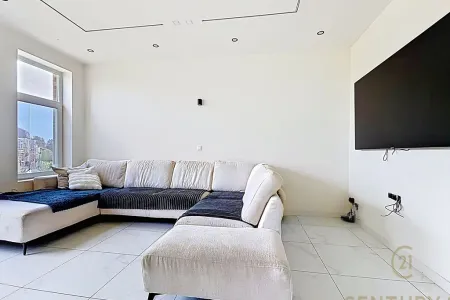 Appartement Te Koop Schaerbeek