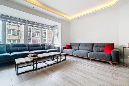 Appartement Te Koop Schaerbeek