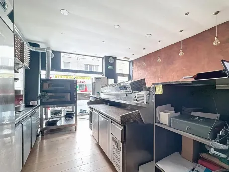 Handelspand in ChÂtelineau - Rue Maréchal Foch 37, 6200 - foto 2