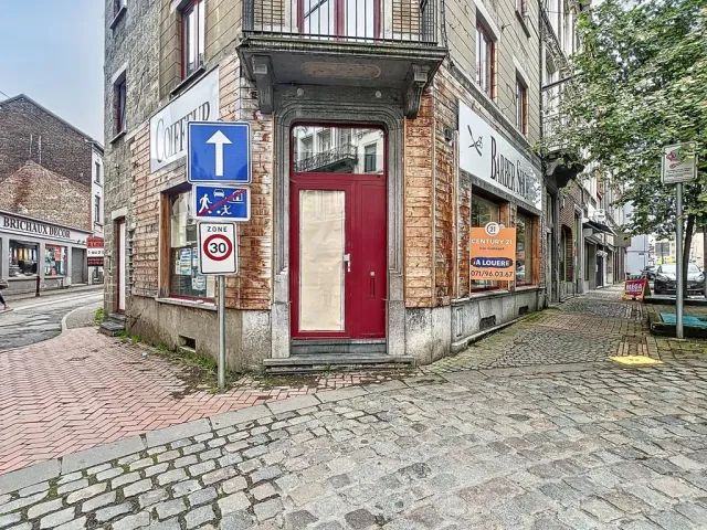 Handelspand in ChÂtelet - Rue de Bouffioulx 1, 6200