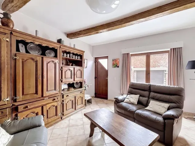 Huis in ThimÉon - rue du Tintia 14, 6230
