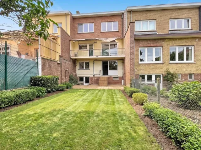 Huis in ChÂtelineau - Rue Adolphe Chif 31, 6200