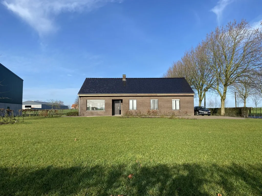 Huis in Tielt - 7680853 - Bontestraat 1, 8700 Tielt