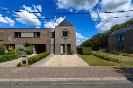 Huis Te Huur Lotenhulle