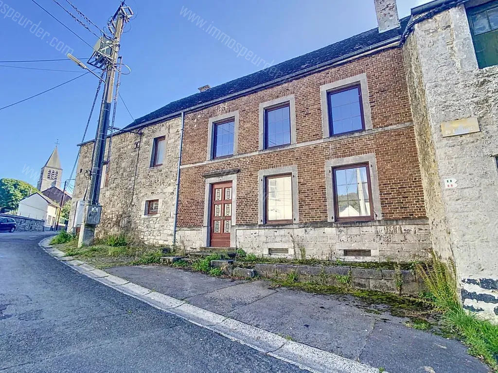 Huis in Yves-Gomezée - 1289654 - Rue du Commerce 1, 5650 Yves-Gomezée