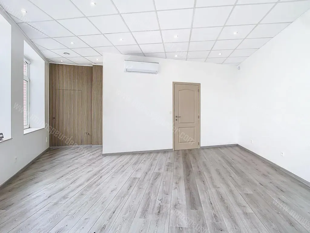 Kantoor in Oret - 1479052 - Ruelle Cadet 1b, 5640 Oret