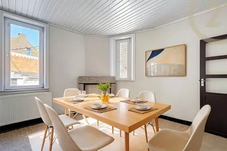 Huis Te Koop Courcelles