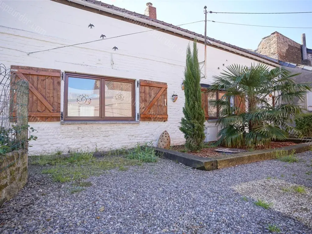 Maison in Dour - 1403248 - Rue du Coron 14-16, 7370 DOUR