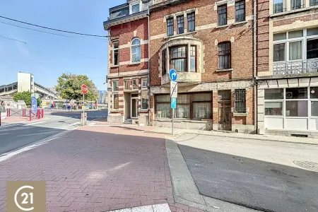 Huis Te Koop Sambreville