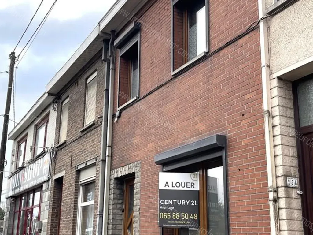 Huis in La-bouverie - 1333199 - Rue de l'Industrie 260, 7080 La-Bouverie