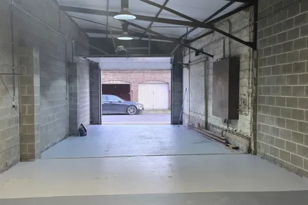 Garage Te Huur Dour