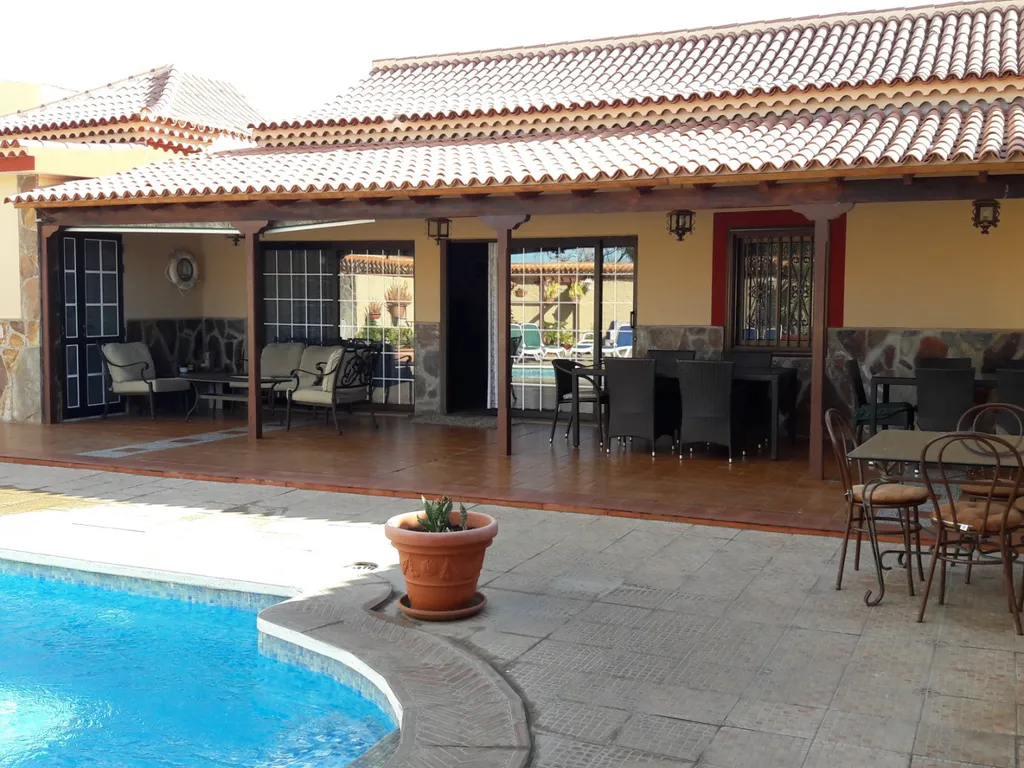 Hoofdfoto Huis in Arona