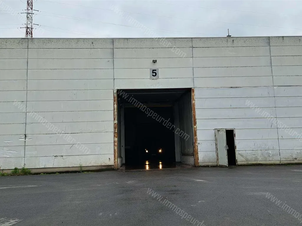 Handelspand Te Huur Drongen