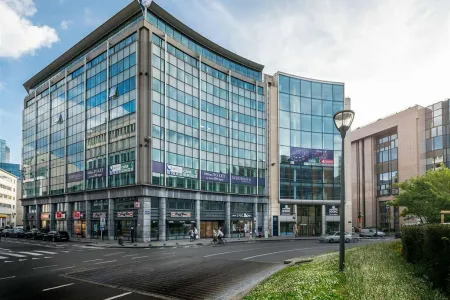  Verhuurd Etterbeek