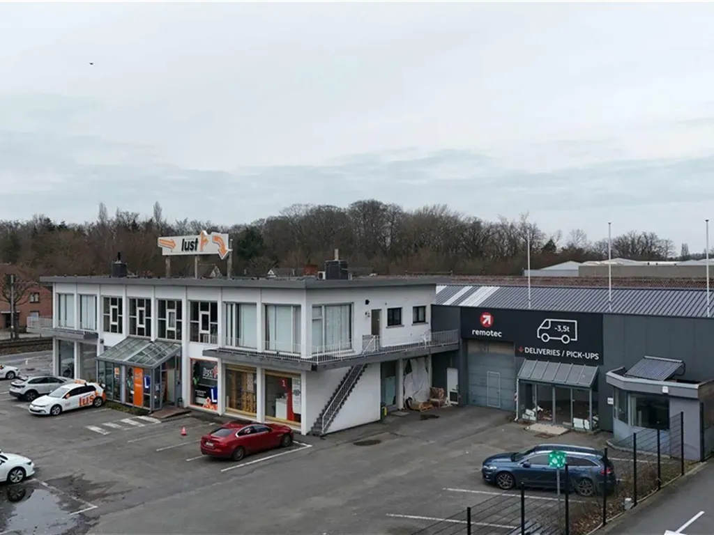 Kantoor in Sint-Denijs-Westrem - 1558184 - Industrie te koop in poortakkerstraat 1, 9051 Sint-Denijs-Westrem