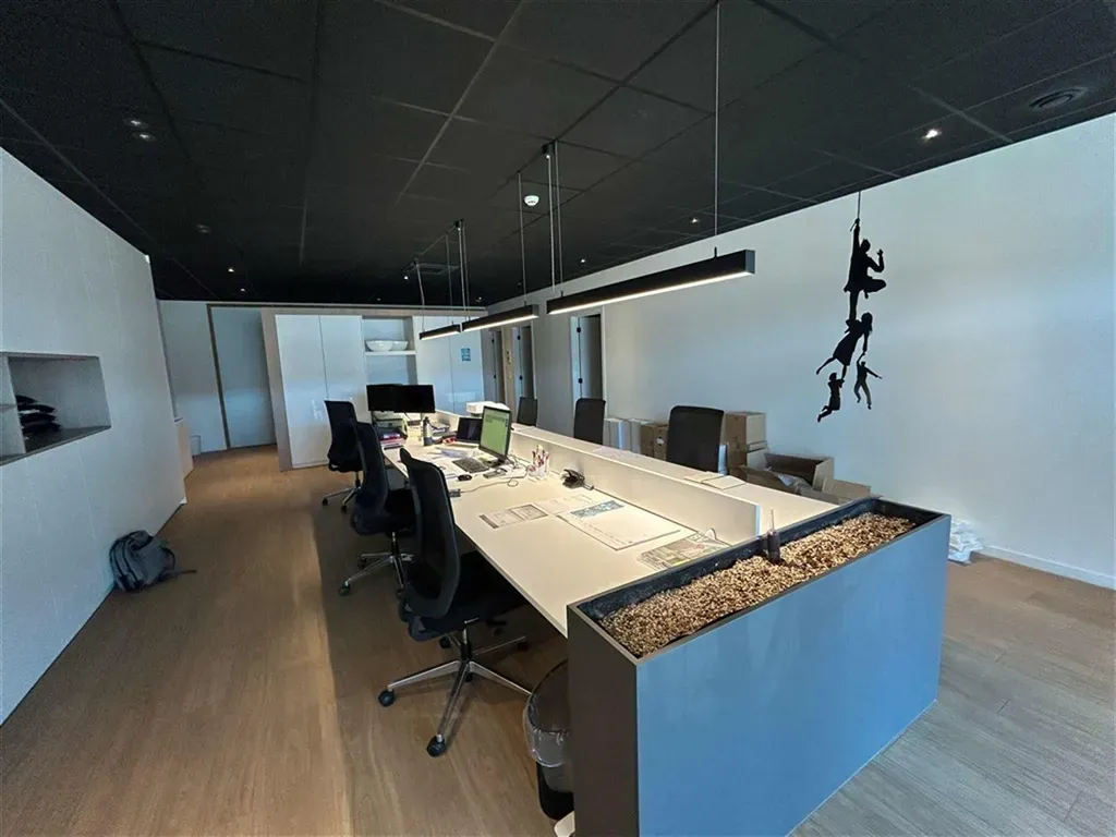 Kantoor in Houthalen - 7657458 - Centrum 1042, 3530 HOUTHALEN