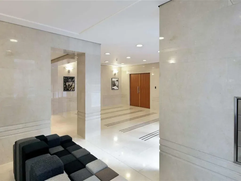 Kantoor in Brussel - 7657578 - Rue de Tr&ouml;ne 4, 1000 BRUSSEL