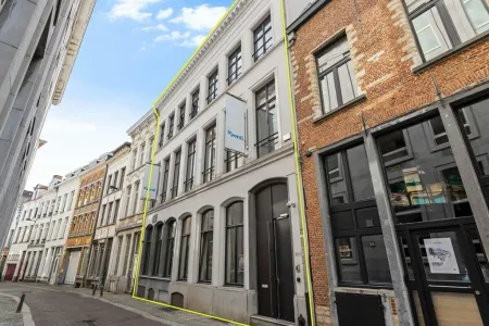  Verhuurd Antwerpen