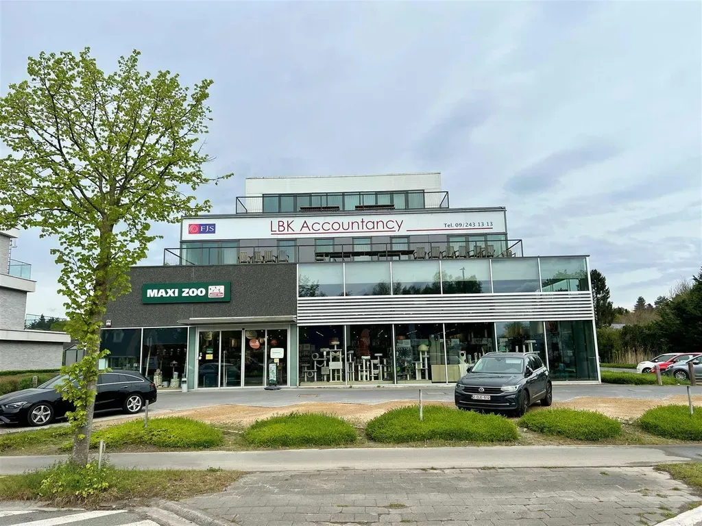 Kantoor in Sint-Martens-Latem - 7657524 - Kortrijksesteenweg 214, 9830 SINT-MARTENS-LATEM